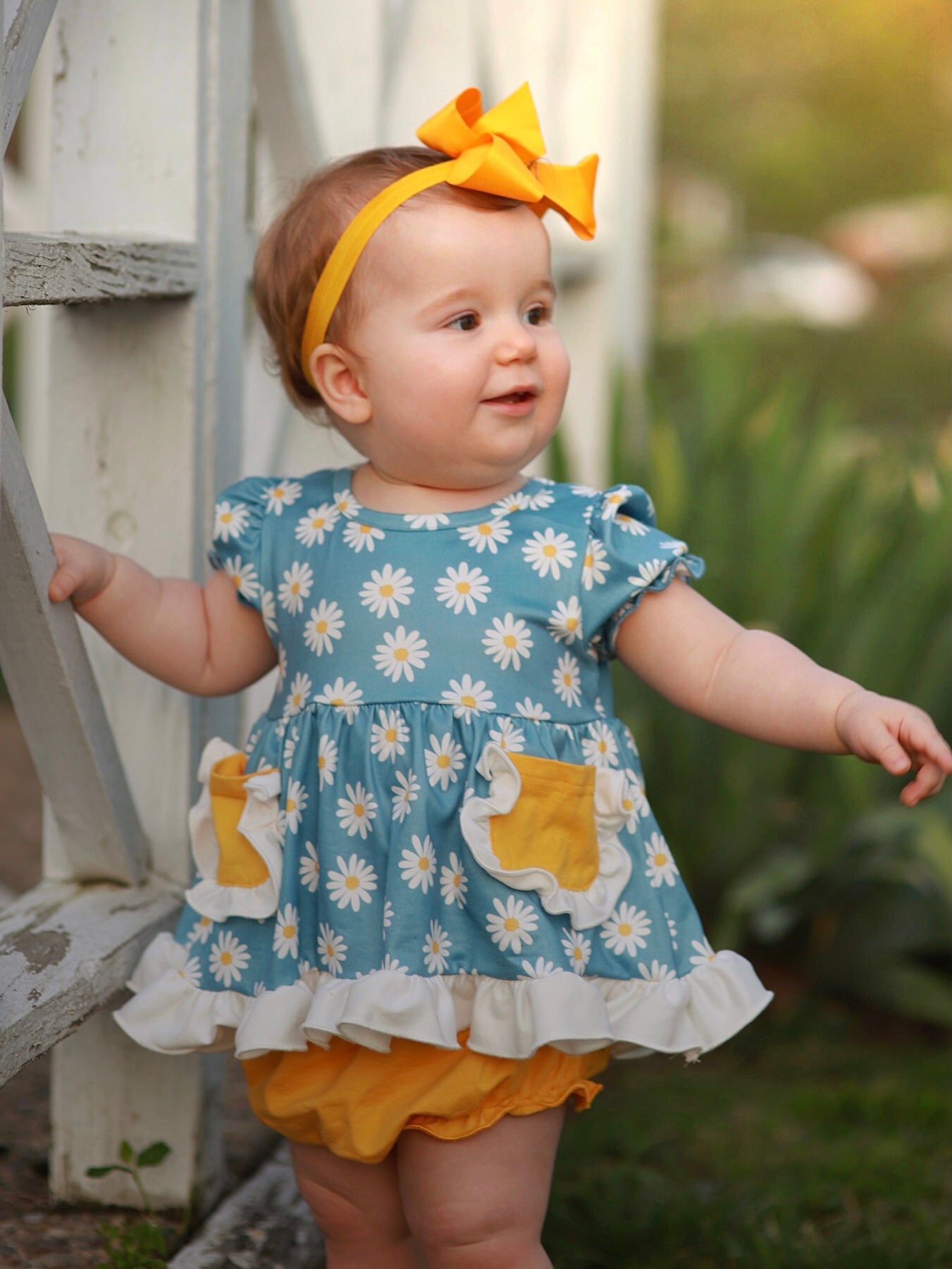Oopsy Daisy Bloomer Set